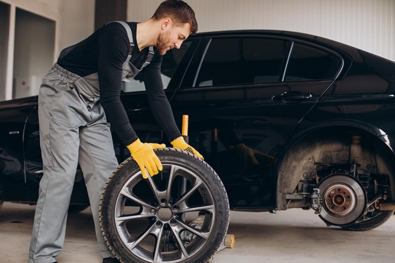 flat tire change service in houston tx